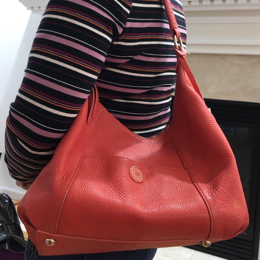 Isaac Mizrahi Orange Purse- good condition!